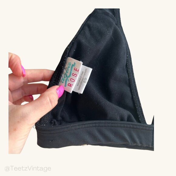 SOLD - VINTAGE BLACK BIKINI - Picture 4 of 9